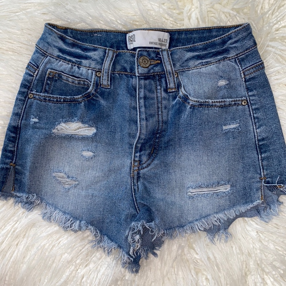 RSQ Tilly’s Cutoff denim shorts Size00/23w. Vintage high rise. Distressed